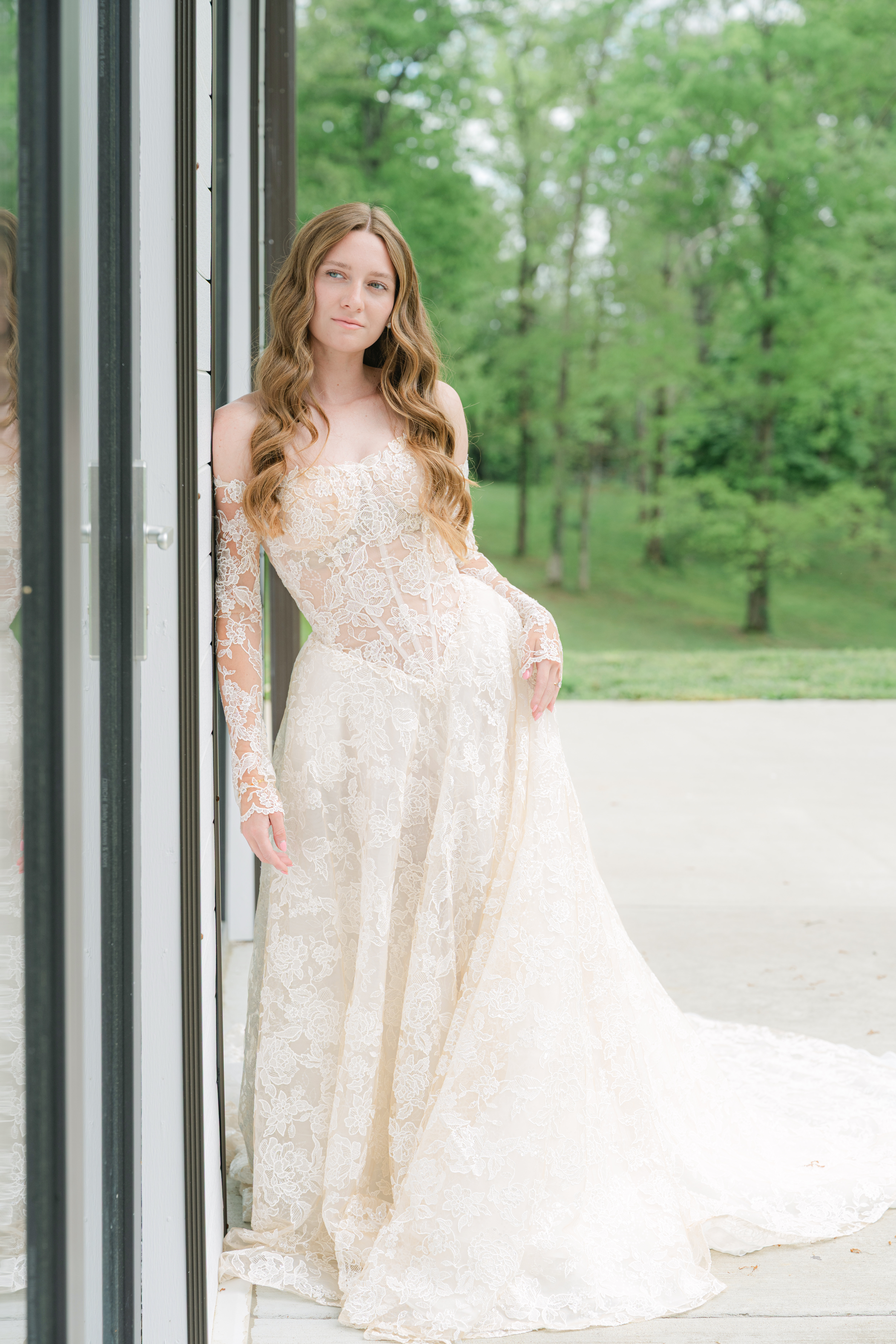 Aurore — Versailles collection by Olia Zavozina